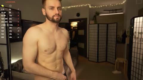 Snapshot of muscularfriend chatting on 01.17.26 Ivan online show from 01.17.26