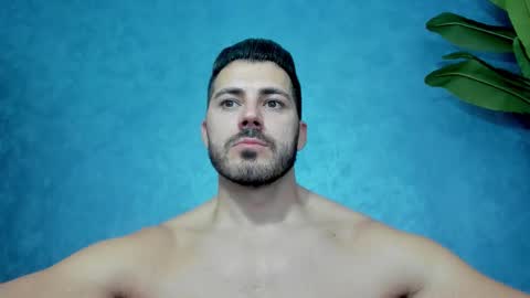 Snapshot of muscularmaster chatting on 09.26.25 muscularmaster onlyfans online show from 09.26.25
