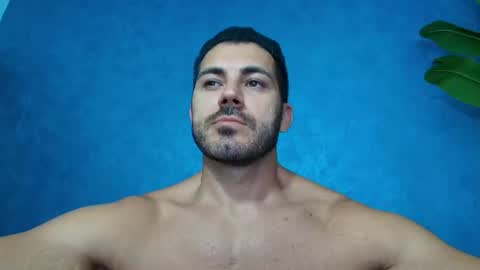 Snapshot of muscularmaster chatting on 07.10.26 muscularmaster onlyfans online show from 07.10.26
