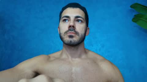 Snapshot of muscularmaster chatting on 07.12.26 muscularmaster onlyfans online show from 07.12.26