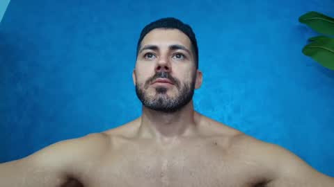 Snapshot of muscularmaster chatting on 07.21.26 muscularmaster onlyfans online show from 07.21.26