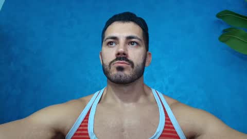 Snapshot of muscularmaster chatting on 07.24.26 muscularmaster onlyfans online show from 07.24.26
