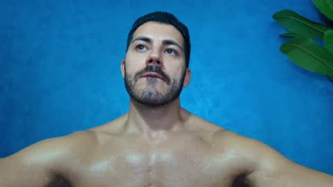 Snapshot of muscularmaster chatting on 07.27.26 muscularmaster onlyfans online show from 07.27.26