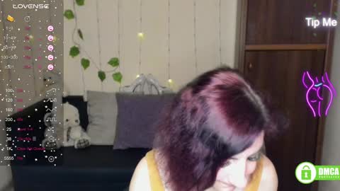 Snapshot of muse_kitty_jenia chatting on 01.31.25 Jenya online show from 01.31.25