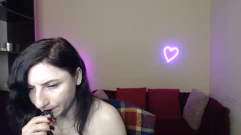 Snapshot of muse_kity_jeneva chatting on 11.21.25 Jeneva online show from 11.21.25