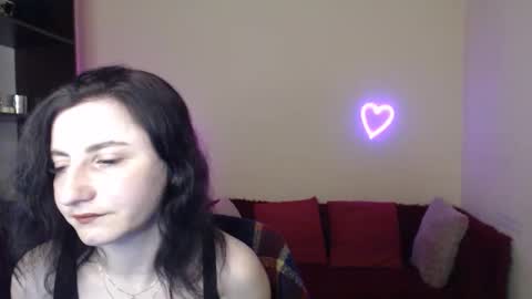 Snapshot of muse_kity_jeneva chatting on 11.25.25 Jeneva online show from 11.25.25