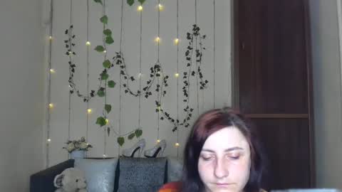 Jeneva online show from 04.30.26