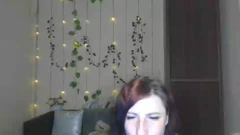Jeneva online show from 05.21.26