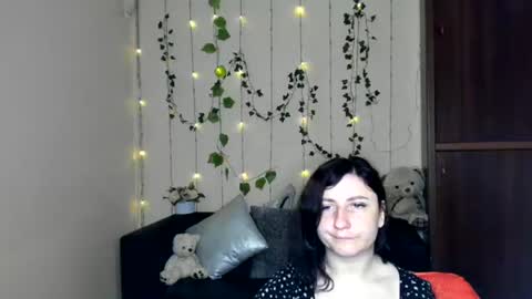 Jeneva online show from 06.13.26