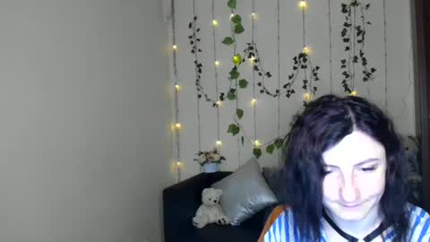 Jeneva online show from 06.16.26