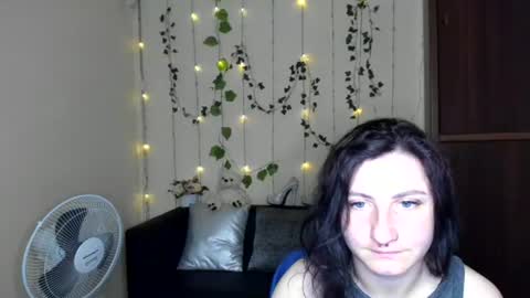 Jeneva online show from 06.21.26