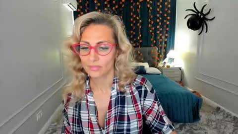 Diana online show from 11.07.25