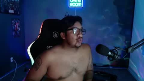 Snapshot of mushrooncat chatting on 10.03.25 mushrooncat online show from 10.03.25