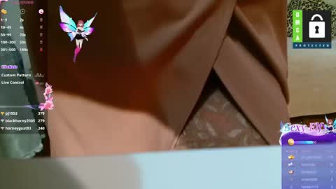 Snapshot of music_fairy chatting on 03.03.25 Lana online show from 03.03.25