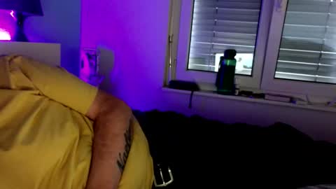 Snapshot of mutin chatting on 01.19.25 Mutin online show from 01.19.25