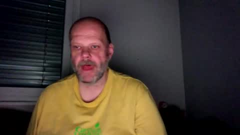 Snapshot of mutin chatting on 01.21.25 Mutin online show from 01.21.25