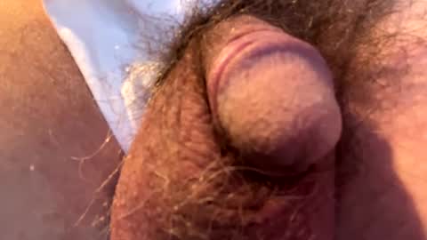 Snapshot of mutualjerk chatting on 02.21.25 bighead mature oldcock love hairy pussy C2C married..hairy women more than welcome. Tips not required but appreciated online show from 02.21.25