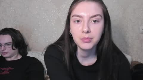 cute couple online show from 04.04.26