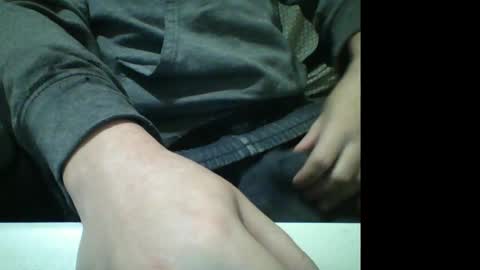 Snapshot of muzicdaddy4200 chatting on 01.12.26 SubDaddy420 online show from 01.12.26