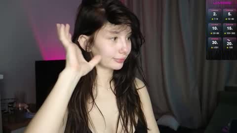 Snapshot of mvpcb chatting on 09.17.25 moore online show from 09.17.25