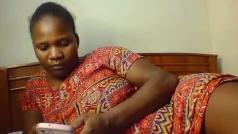 Snapshot of mwekas568403 chatting on 11.13.25 mwekas568403 online show from 11.13.25