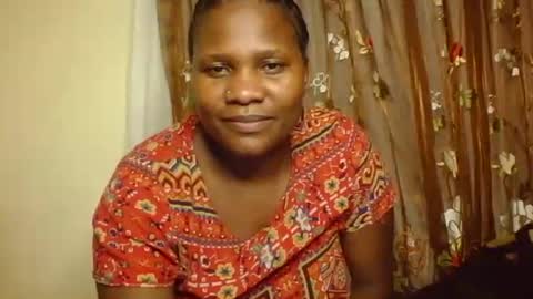 Snapshot of mwekas568403 chatting on 11.13.25 mwekas568403 online show from 11.13.25