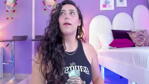 Snapshot of my_aleja_ chatting on 09.25.25 my_aleja_ online show from 09.25.25