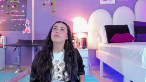 Snapshot of my_aleja_ chatting on 10.15.25 my_aleja_ online show from 10.15.25