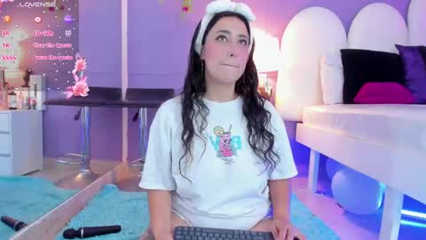 Snapshot of my_aleja_ chatting on 10.16.25 my_aleja_ online show from 10.16.25