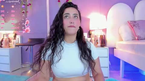 Snapshot of my_aleja_ chatting on 10.21.25 my_aleja_ online show from 10.21.25