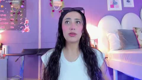 Snapshot of my_aleja_ chatting on 11.01.25 my_aleja_ online show from 11.01.25