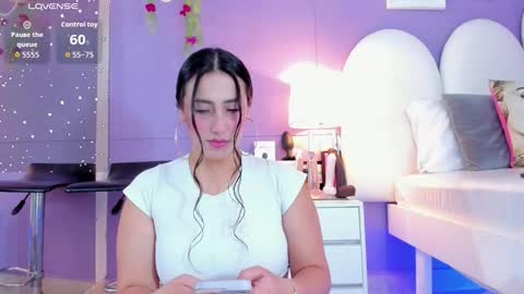 Snapshot of my_aleja_ chatting on 11.08.25 my_aleja_ online show from 11.08.25