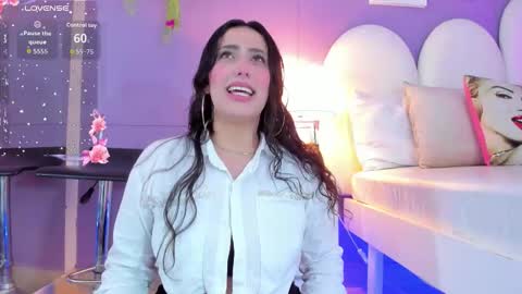 Snapshot of my_aleja_ chatting on 11.13.25 my_aleja_ online show from 11.13.25