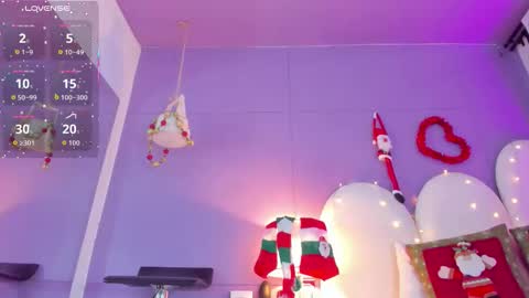 Snapshot of my_aleja_ chatting on 12.04.25 my_aleja_ online show from 12.04.25