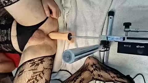 Snapshot of my_dirty_office chatting on 11.13.25 my_dirty_office online show from 11.13.25