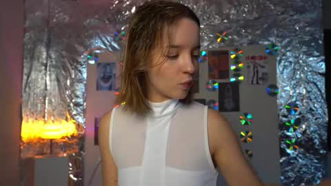  MIA  I will be here Monday Wednesday Thursday Saturday online show from 11.05.25