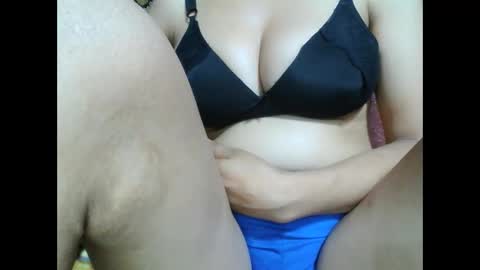 Snapshot of myaldiah chatting on 10.24.25 myaldiah online show from 10.24.25