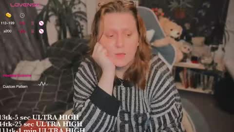 Snapshot of myanotherday chatting on 09.26.25 Kate online show from 09.26.25