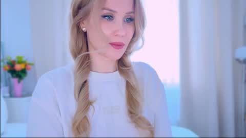 Mya-be Yours P online show from 02.16.25