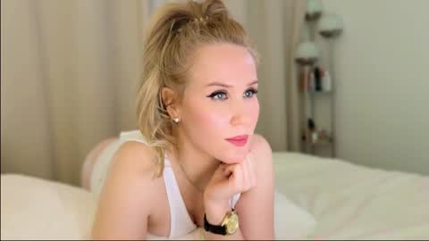 Mya-be Yours P online show from 02.17.25