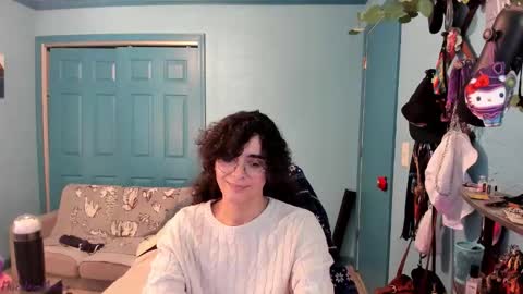 Snapshot of myceliummouse chatting on 11.11.25 Grace online show from 11.11.25