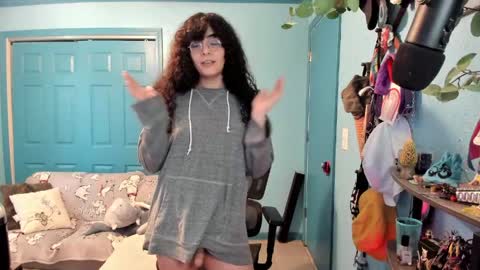 Snapshot of myceliummouse chatting on 04.18.26 Grace online show from 04.18.26