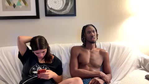 Snapshot of mycreamydreams chatting on 01.23.25 mycreamydreams online show from 01.23.25