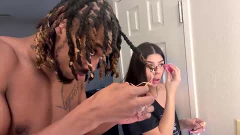 Snapshot of mycreamydreams chatting on 01.27.25 mycreamydreams online show from 01.27.25