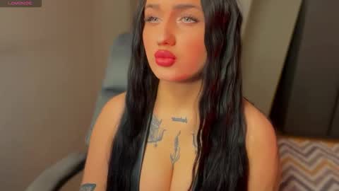 Snapshot of mygoddesshecate chatting on 03.22.26 Hecate online show from 03.22.26