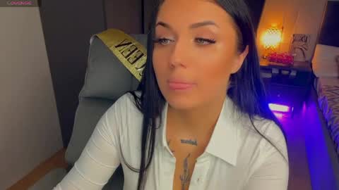 Snapshot of mygoddesshecate chatting on 05.10.26 Hecate online show from 05.10.26