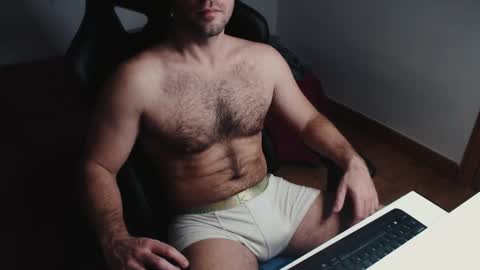 Juan  OF  myhairymacho online show from 03.05.25