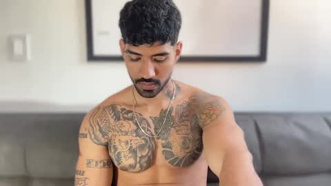 Myke esthetic online show from 01.13.25