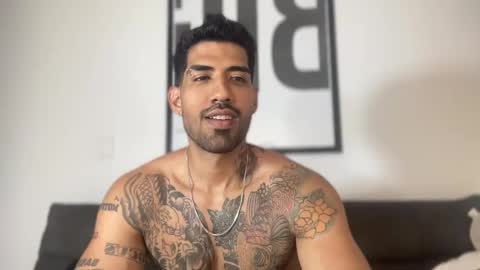 Myke esthetic online show from 01.27.25