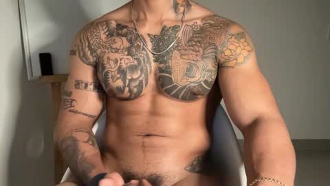 Myke esthetic online show from 02.09.25